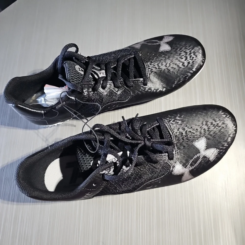 Under Armour Unisex Kick Spirit 4 Track & Field Shoes Men's 10/Women's 11.5 NWOT